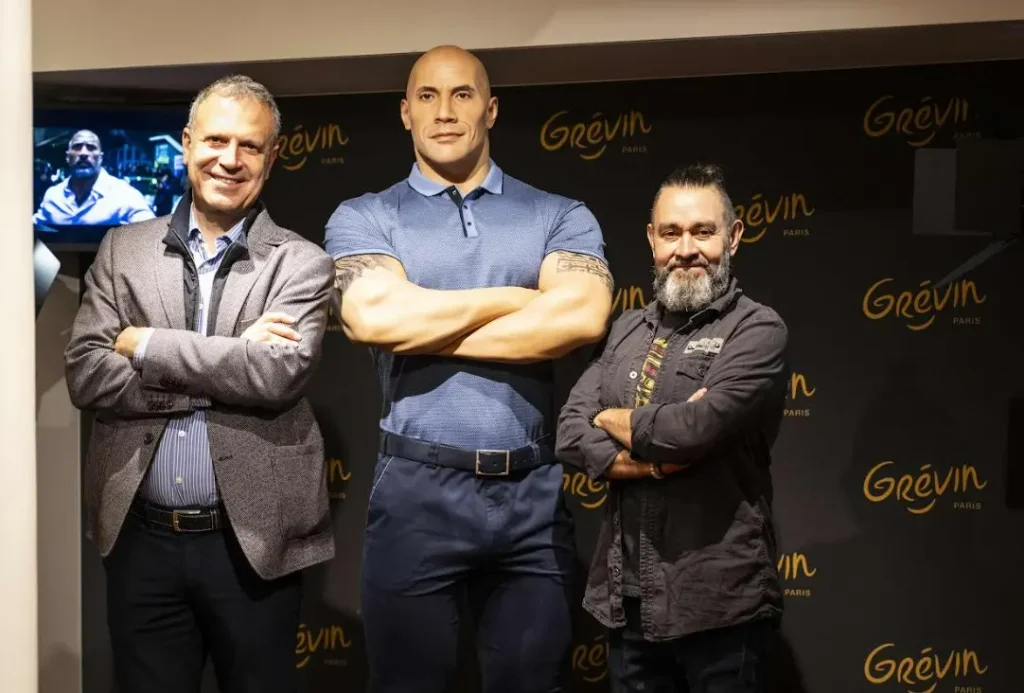 The Rock n'est pas fan de sa statue au musée Grévin et demande de la refaire !