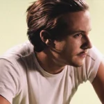 Deux albums de NEKFEU supprimés des plateformes : on vous explique pourquoi ! 2 Deux albums de NEKFEU supprimés des plateformes : on vous explique pourquoi !