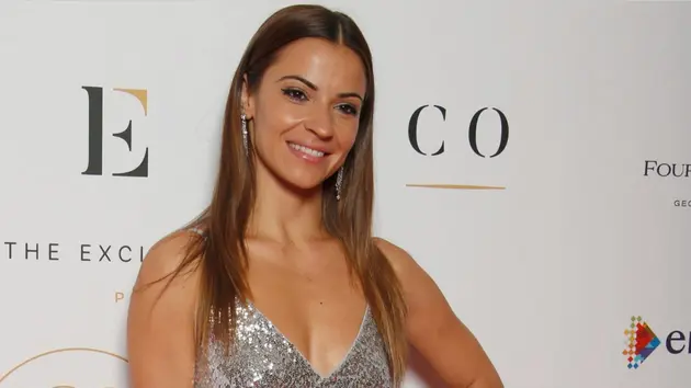 Denitsa Ikonomova enceinte premier enfant annonce