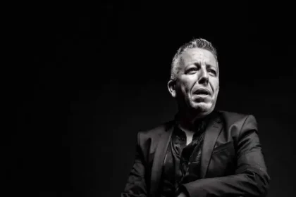 Salah Khaïli délivre une ode à la liberté avec "Out of the Blues"