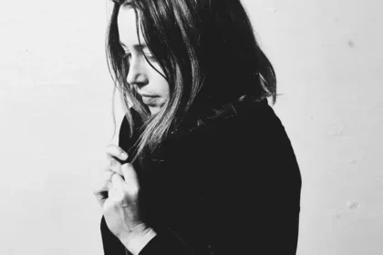 Marie Espinosa, La pleuruese