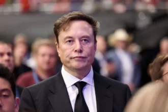 Elon Musk se moque d'Air France sur X - décembre 2025