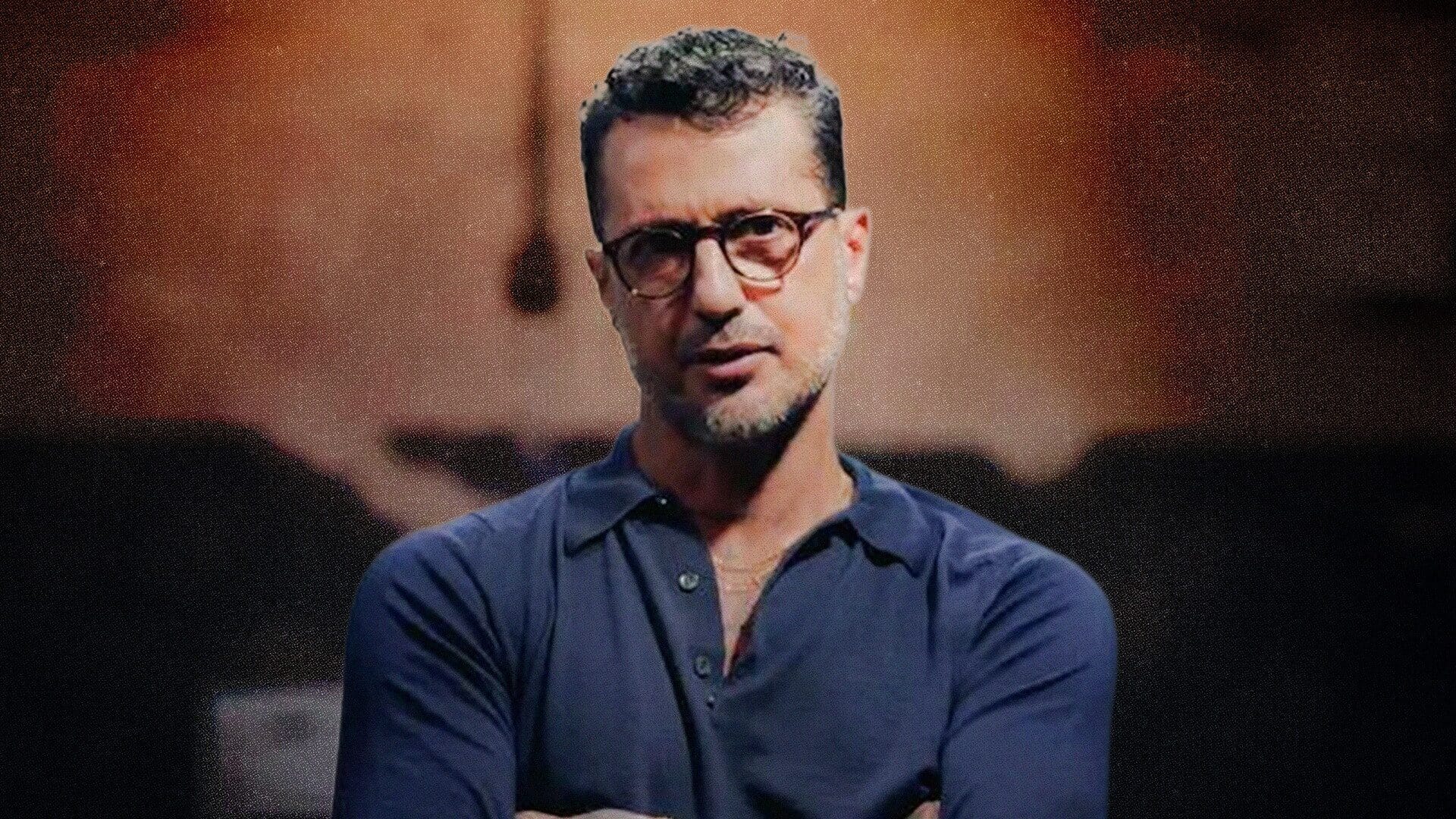 Fabrizio Corona, assis face camera