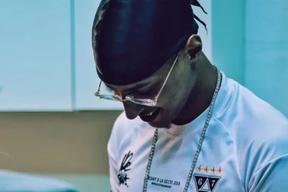 Freeze Corleone condamné à 15 mois avec sursis pour apologie du terrorisme