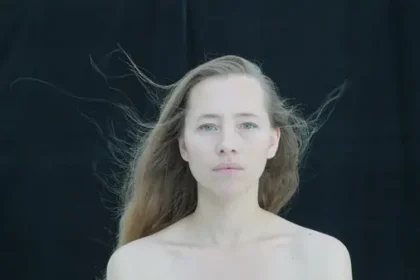 Isild Le Besco Les Mots album choral voix féminines